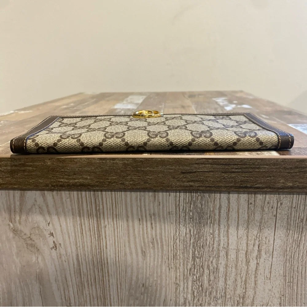 Gucci Beige/Brown GG Supreme Continental Wallet with Gold Hardware